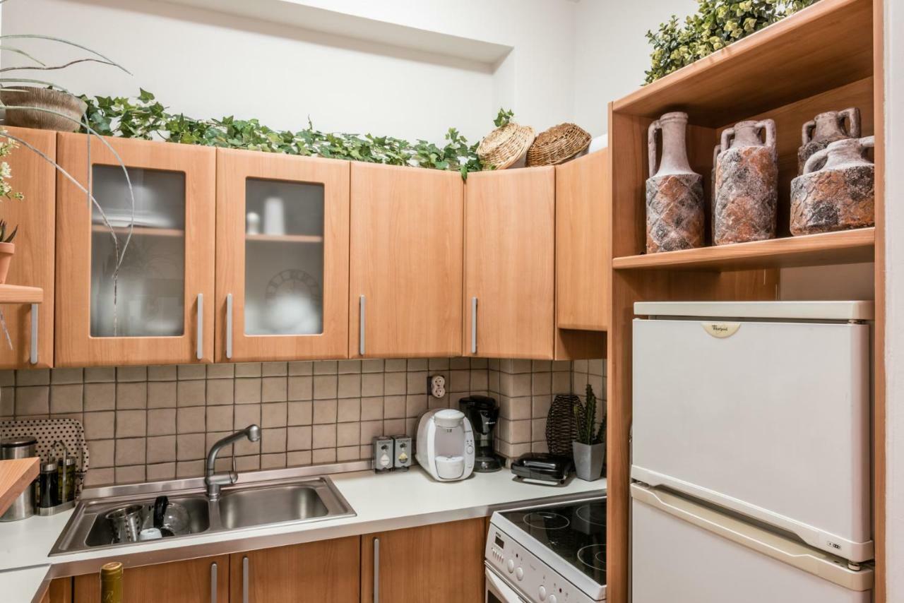 Acropolis, Urban Lifestyle Apartment Athena Bagian luar foto